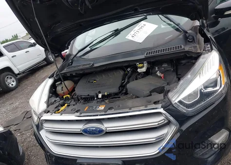 2017 Ford Escape Titanium from USA, damaged, VIN 1FMCU9JD5HUE03852